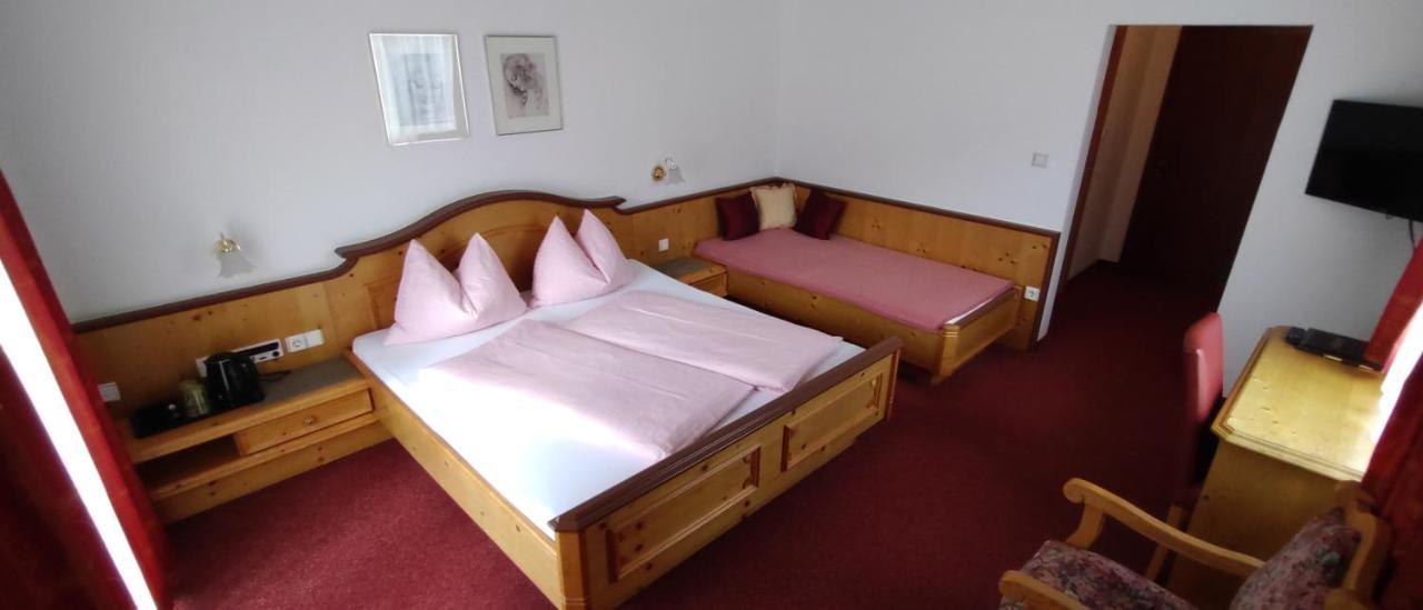 Hotel Garni Tannenhof Flachau Eksteriør bilde